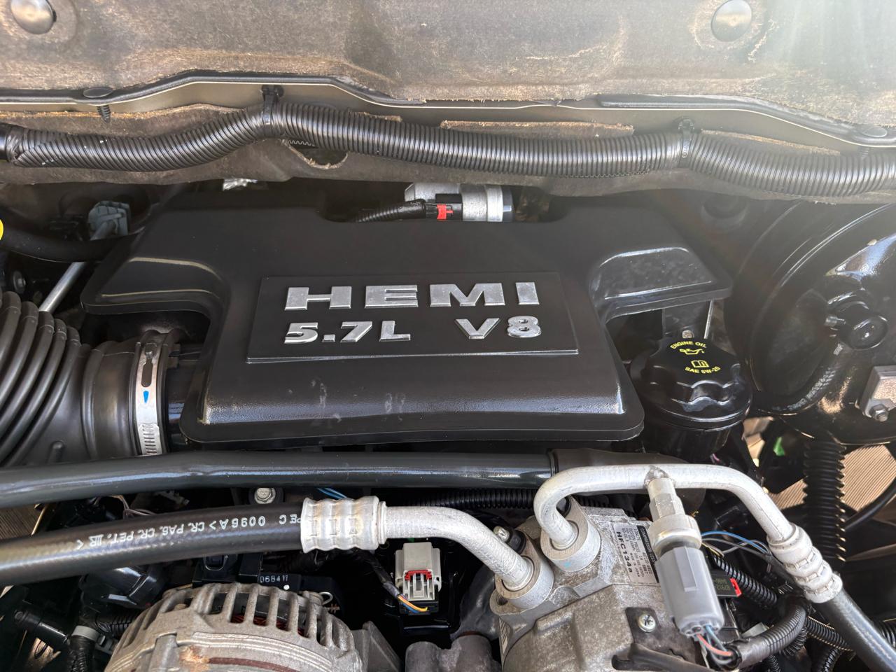 Dodge Ram 2500 4dr Quad Cab 160.5 4WD Laramie 2006