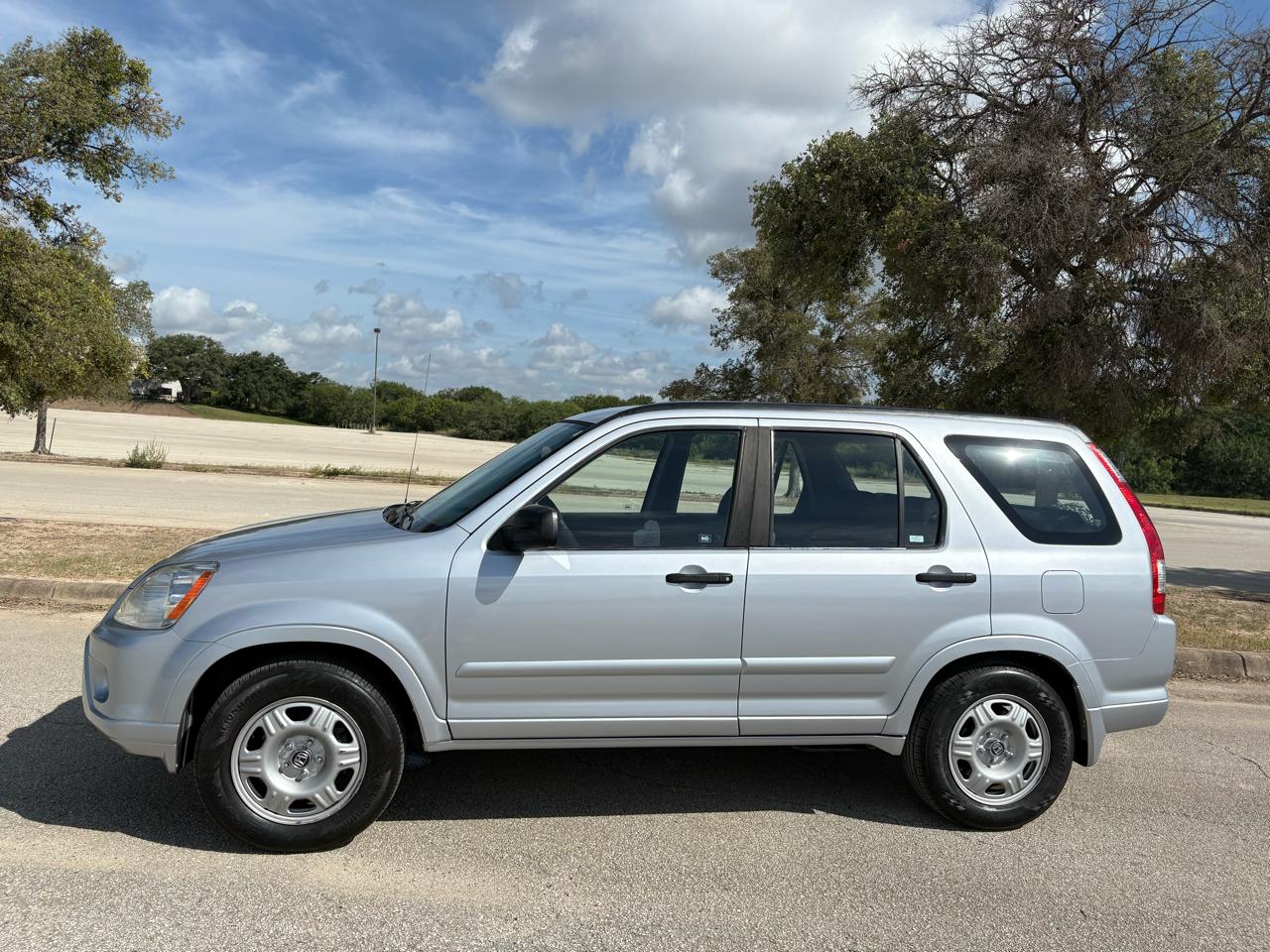 Honda CR-V 2WD LX AT 2005