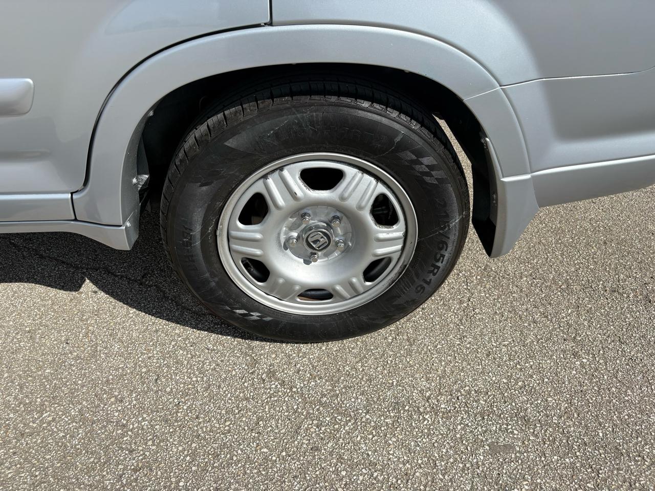 Honda CR-V 2WD LX AT 2005