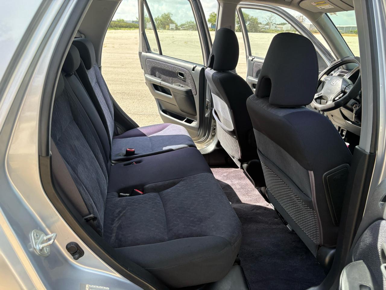 Honda CR-V 2WD LX AT 2005