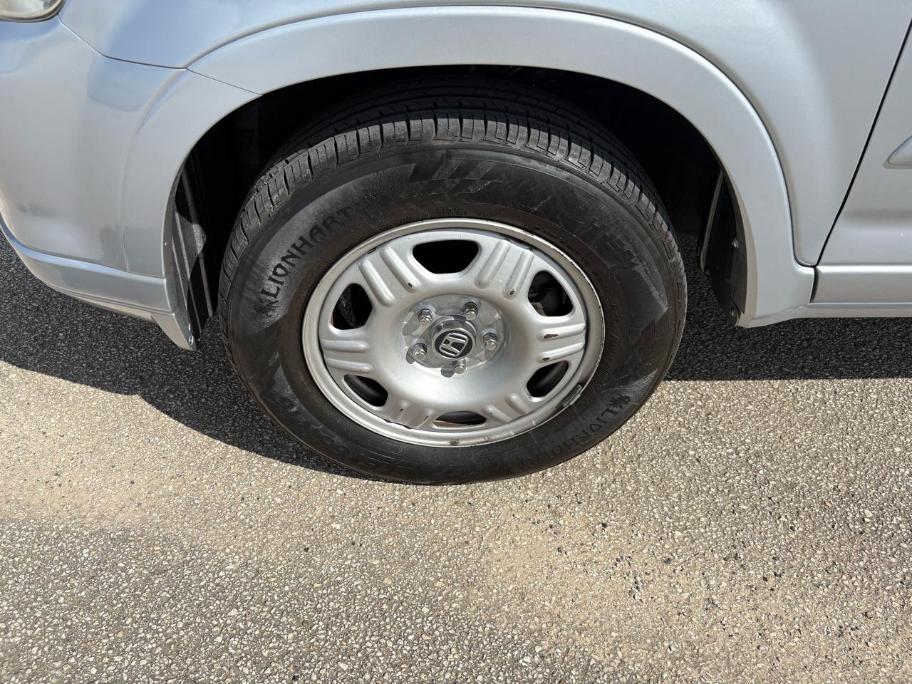 Honda CR-V 2WD LX AT 2005
