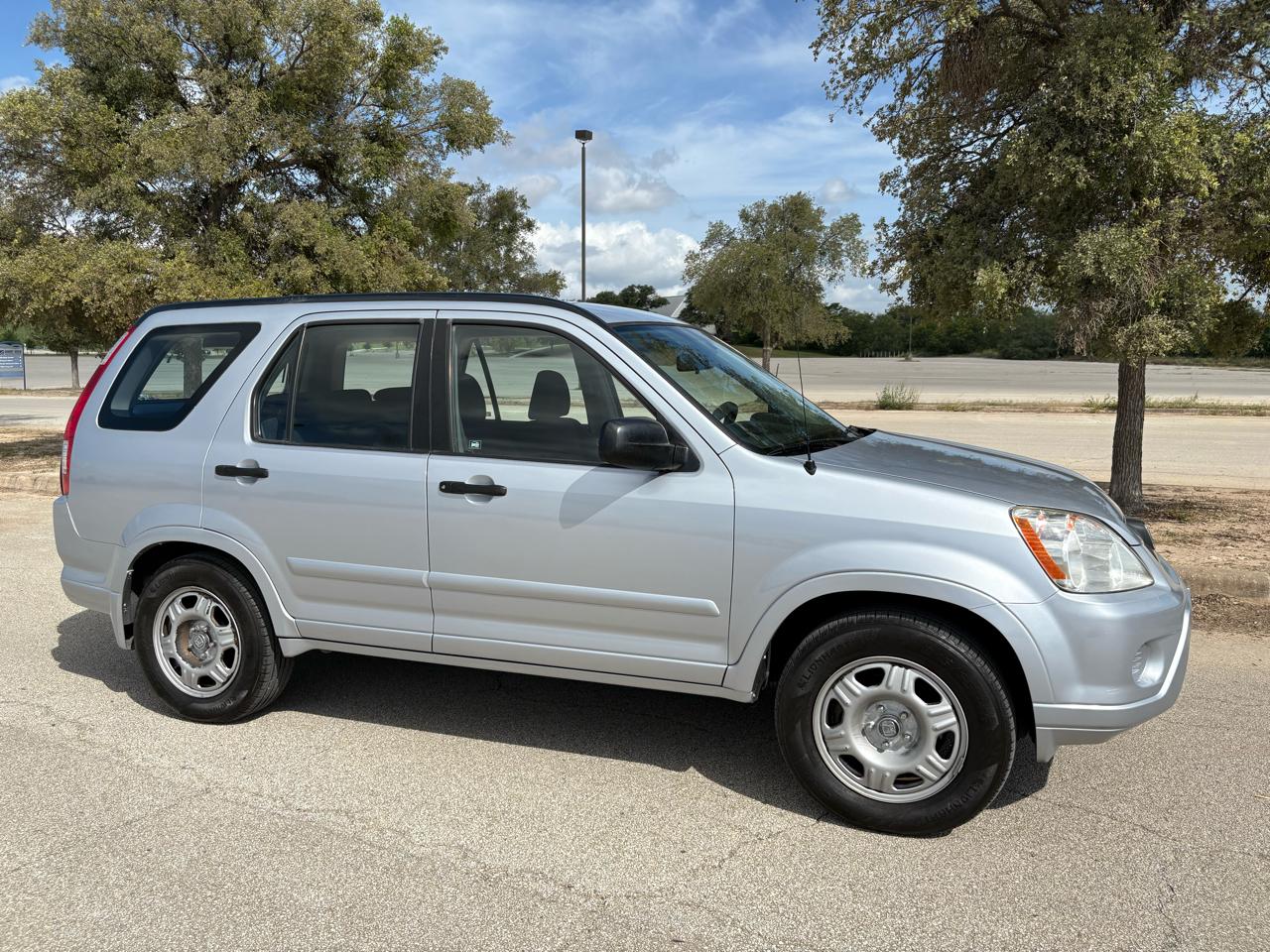 Honda CR-V 2WD LX AT 2005