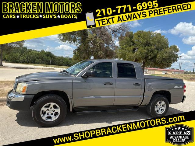 Gray 2005 Dodge Dakota Pickup Truck Four-Wheel Drive Automatic