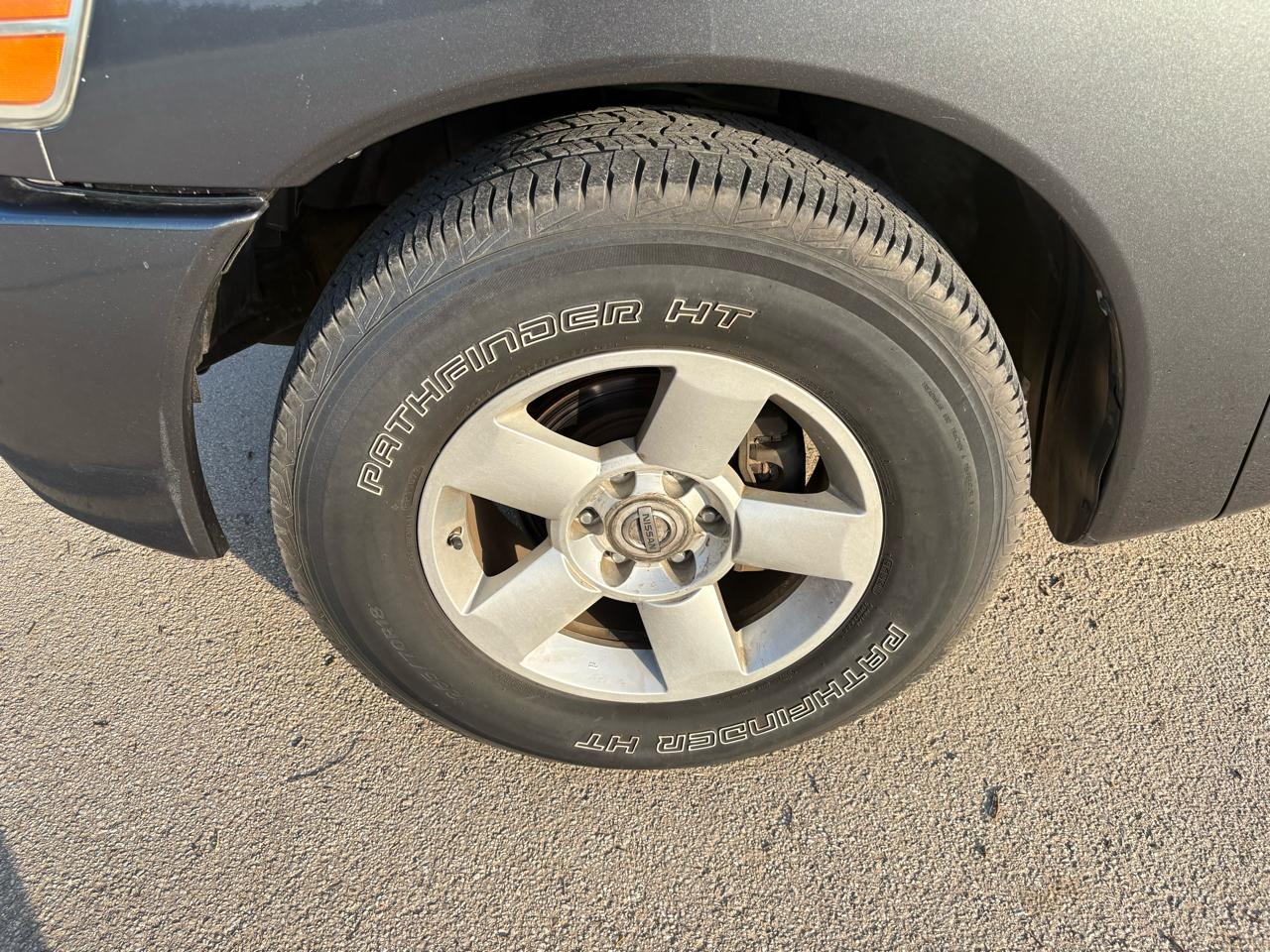 Nissan Titan SE King Cab 2WD 2006