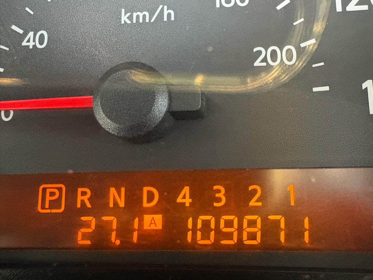Nissan Titan SE King Cab 2WD 2006