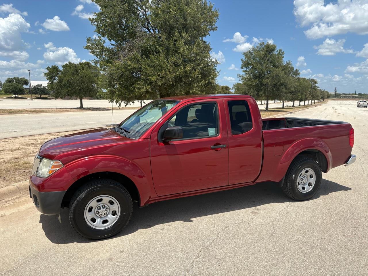 Nissan Frontier  2014