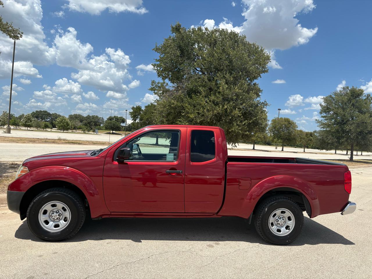 Nissan Frontier  2014