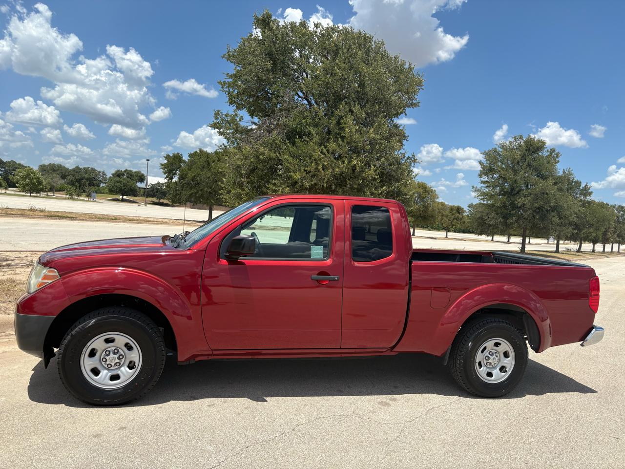 Nissan Frontier  2014
