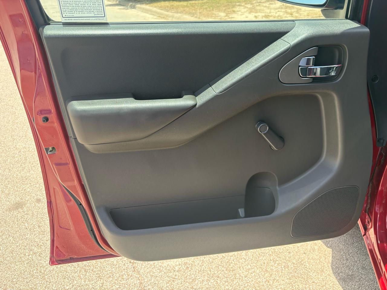 Nissan Frontier  2014