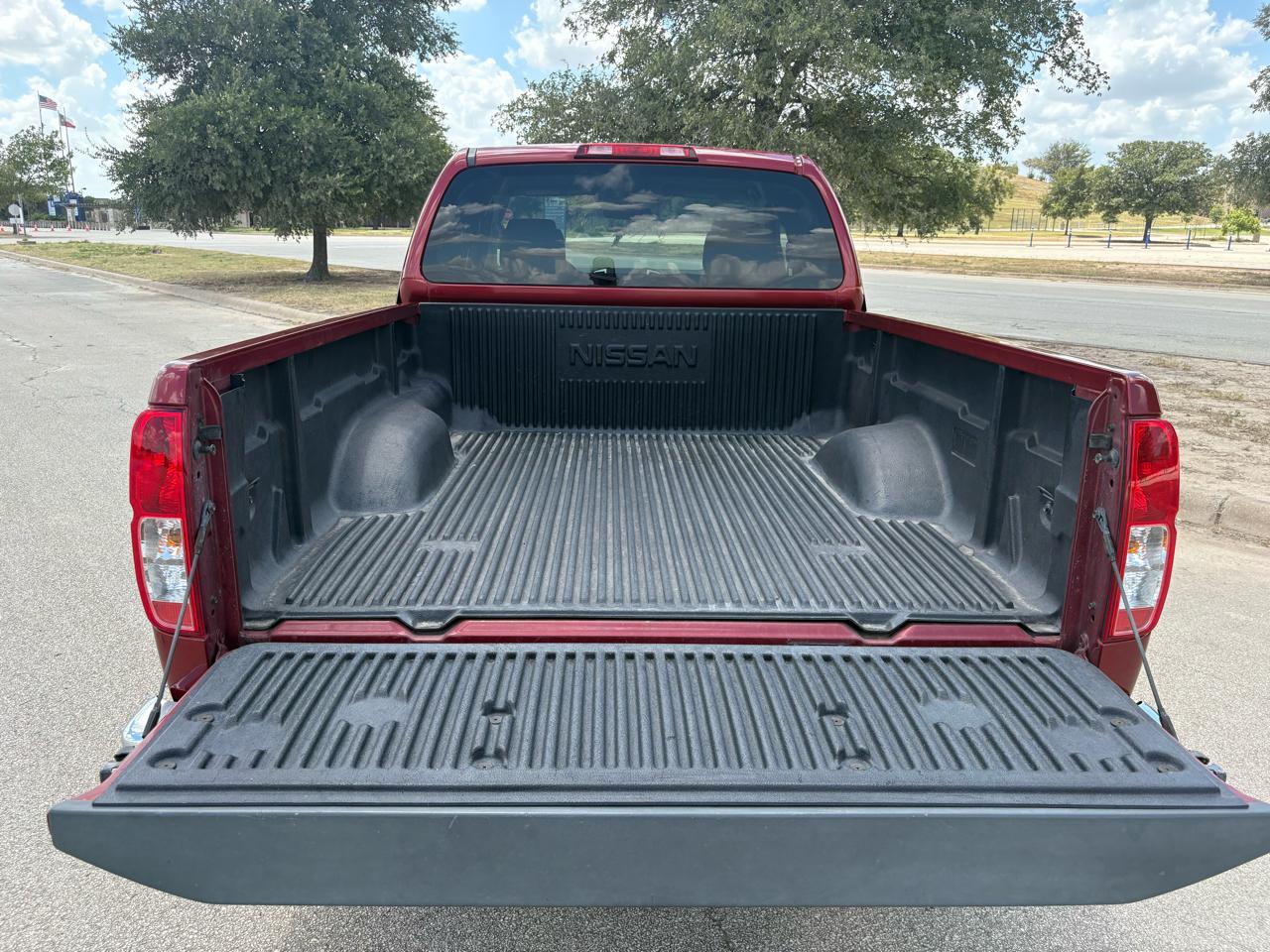 Nissan Frontier  2014
