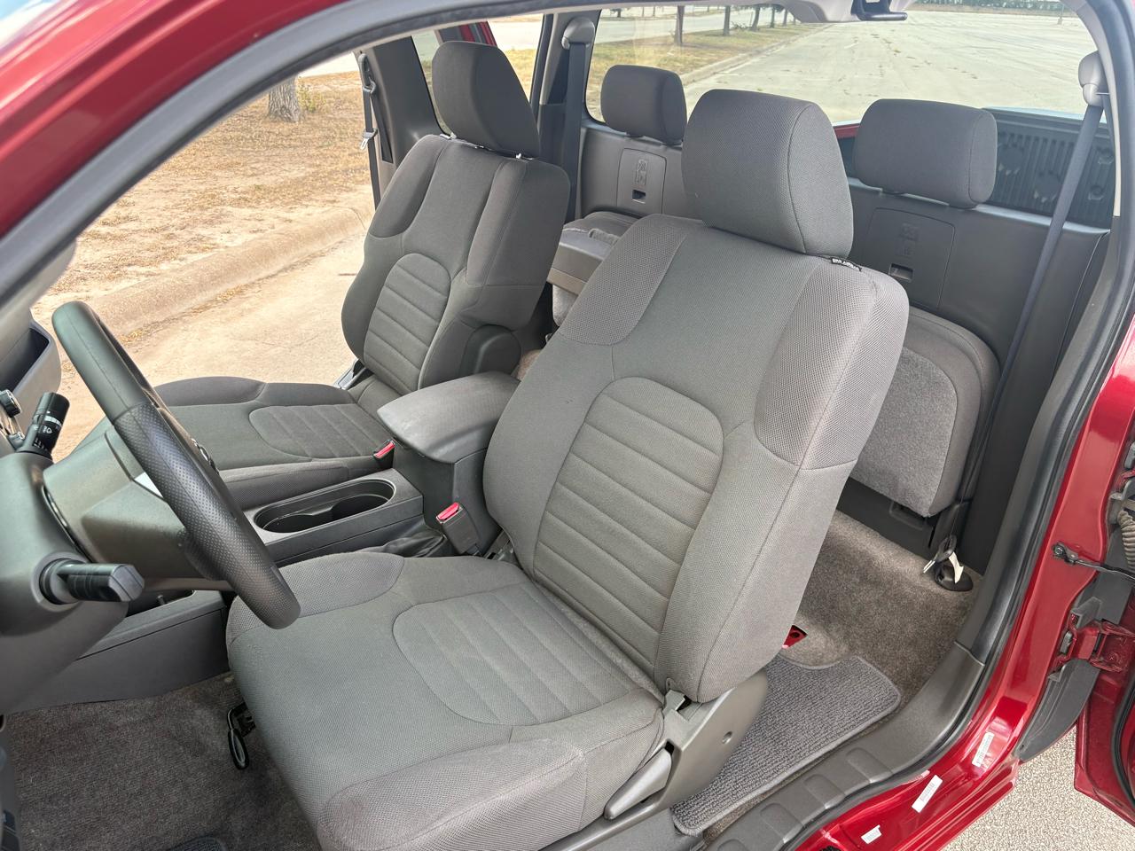 Nissan Frontier  2014