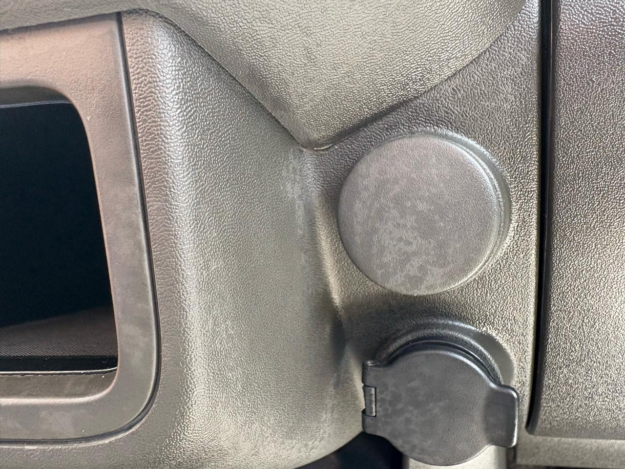 Nissan Frontier  2014