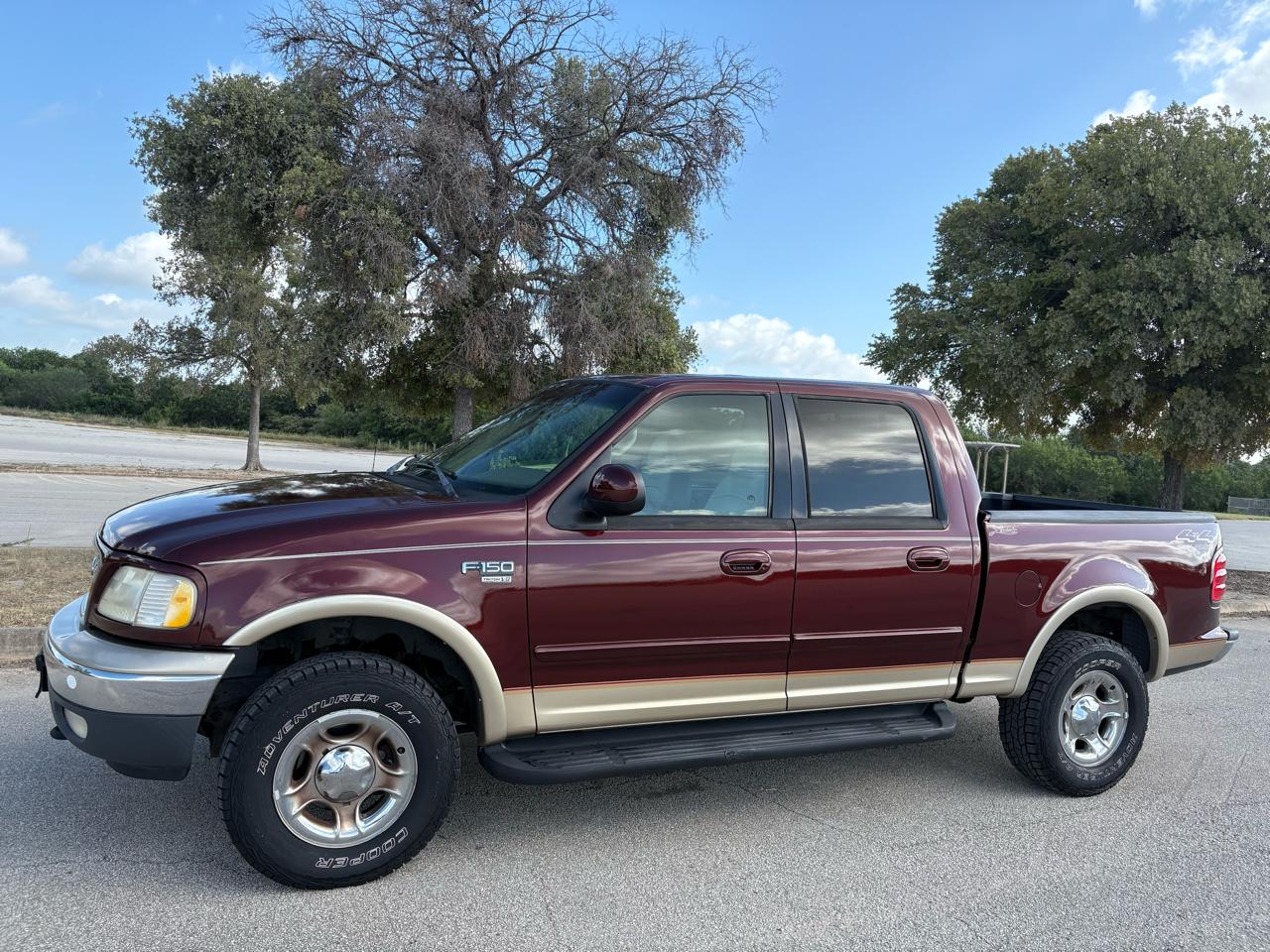 Ford F-150 SuperCrew Crew Cab 139" Lariat 4WD 2001