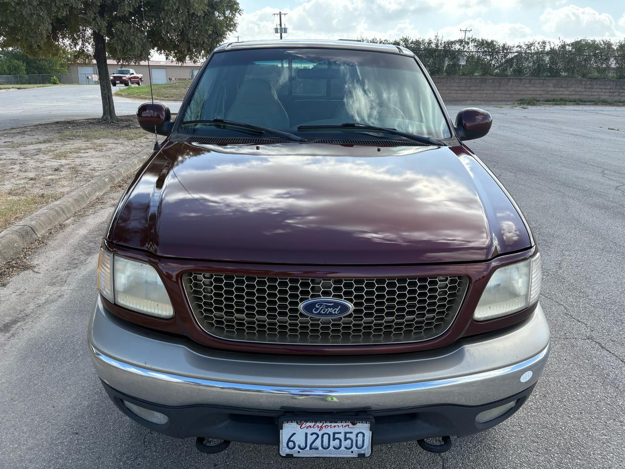 Ford F-150 SuperCrew Crew Cab 139" Lariat 4WD 2001