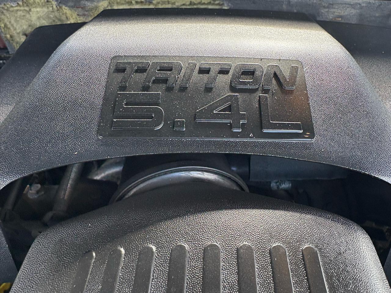 Ford F-150 SuperCrew Crew Cab 139" Lariat 4WD 2001