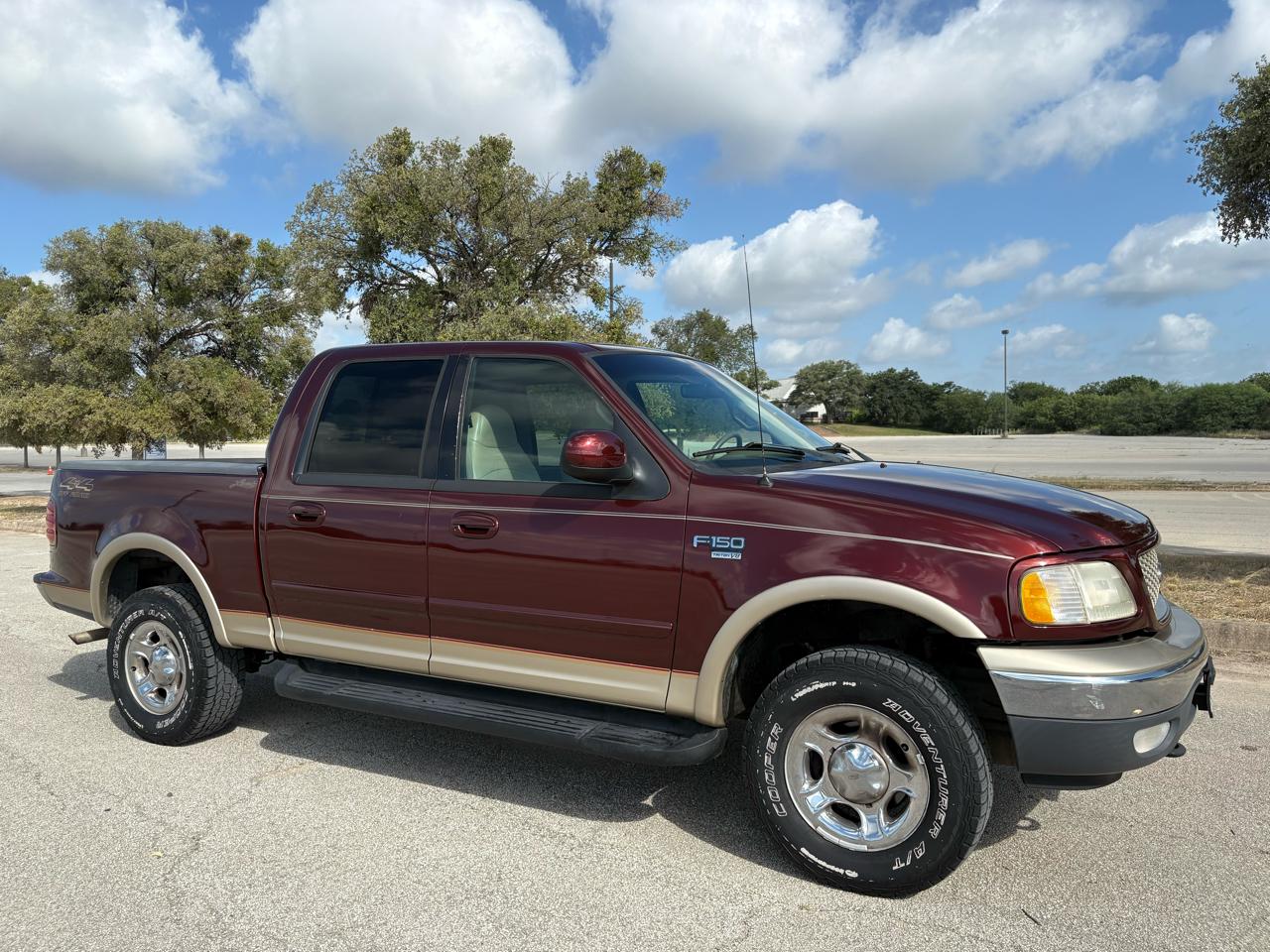 Ford F-150 SuperCrew Crew Cab 139" Lariat 4WD 2001