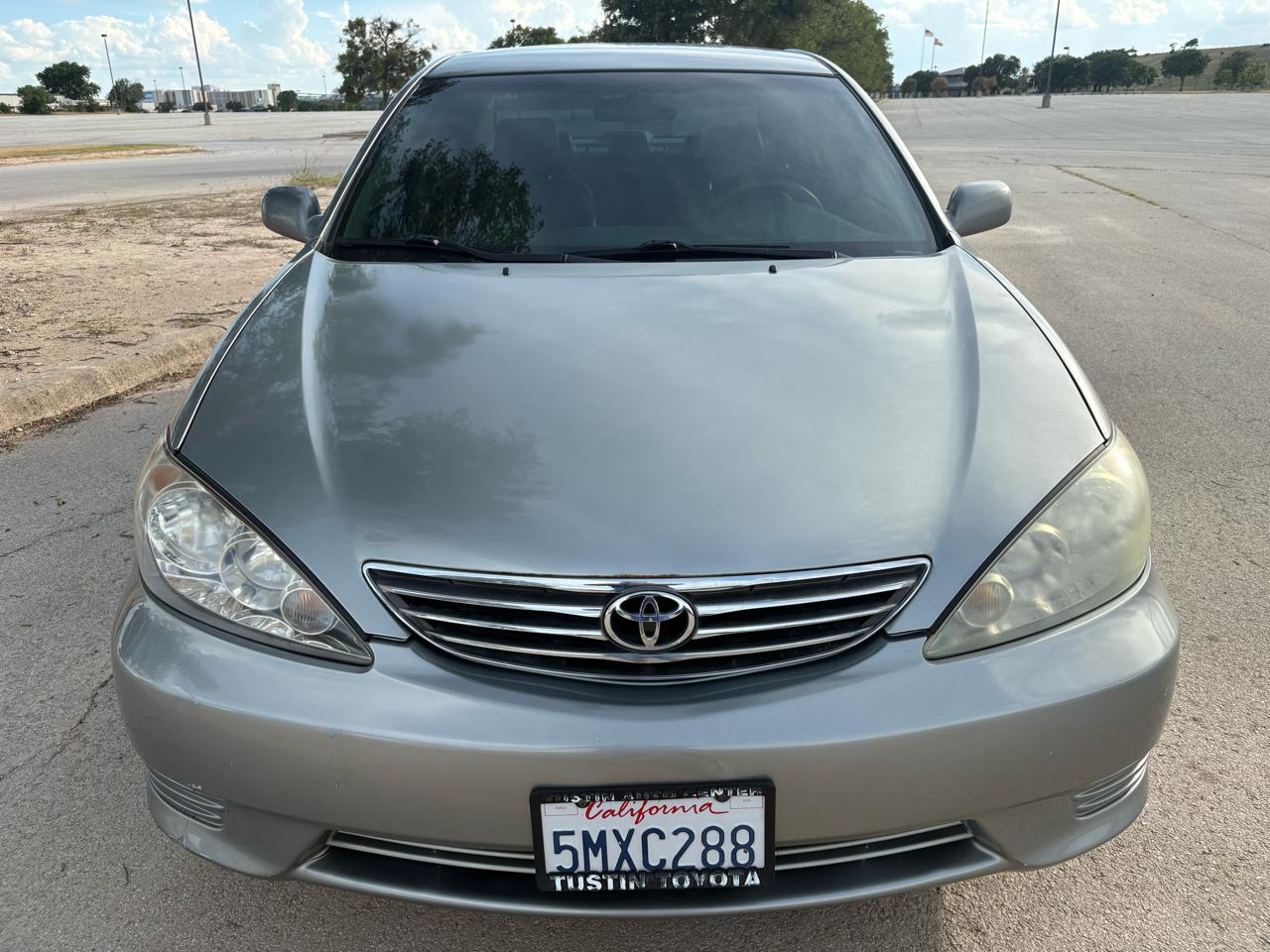 Toyota Camry 4dr Sdn LE V6 Auto (Natl) 2005