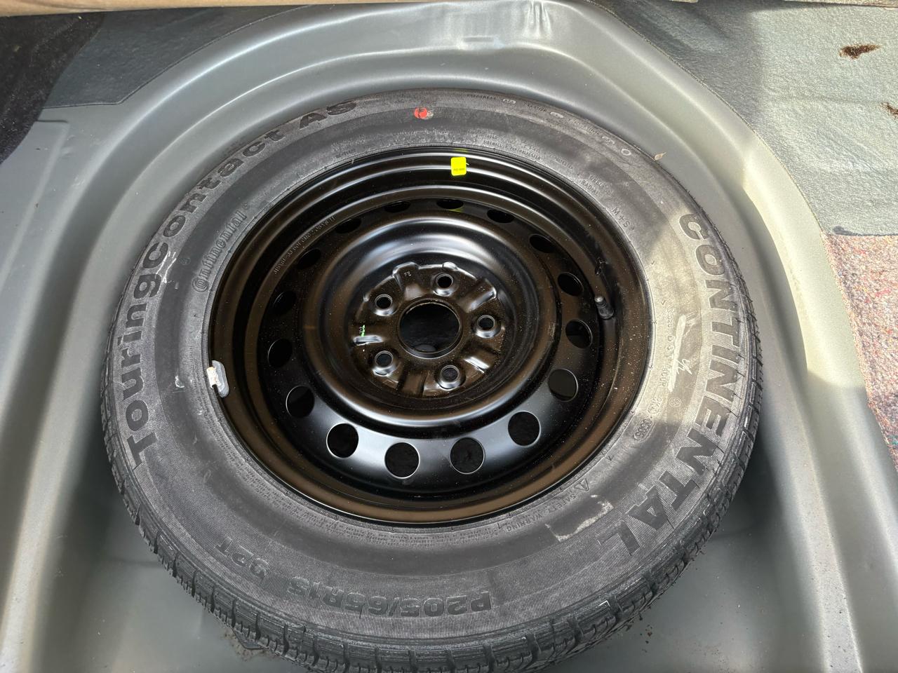 Toyota Camry 4dr Sdn LE V6 Auto (Natl) 2005
