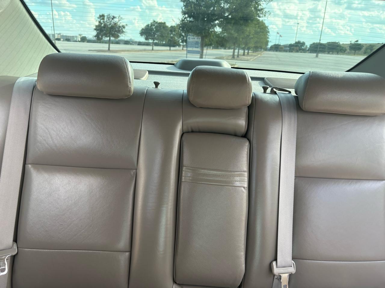 Toyota Camry 4dr Sdn LE V6 Auto (Natl) 2005