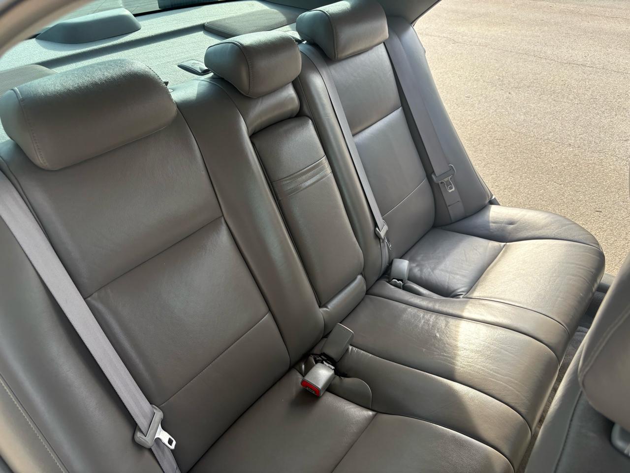 Toyota Camry 4dr Sdn LE V6 Auto (Natl) 2005
