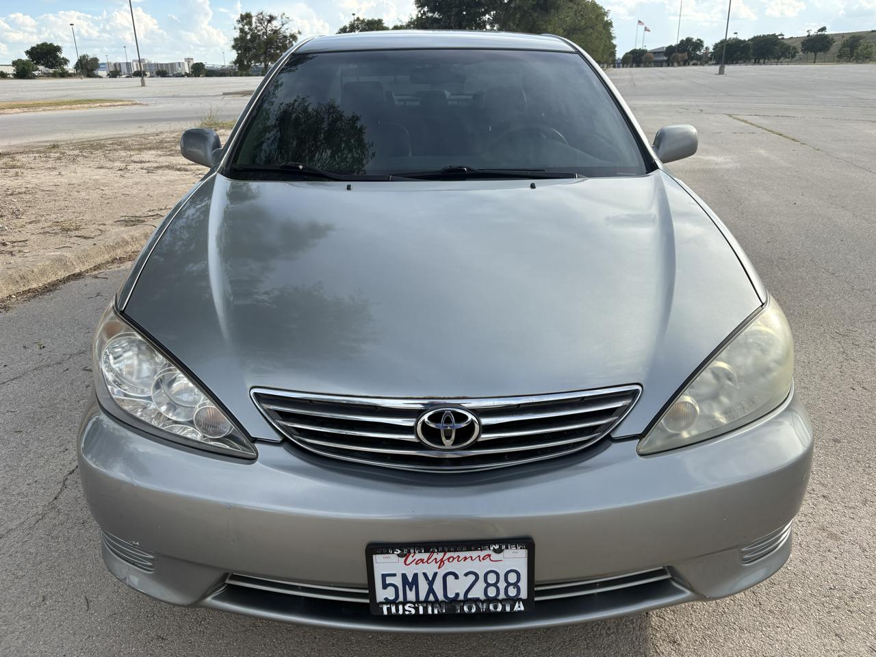 Toyota Camry 4dr Sdn LE V6 Auto (Natl) 2005