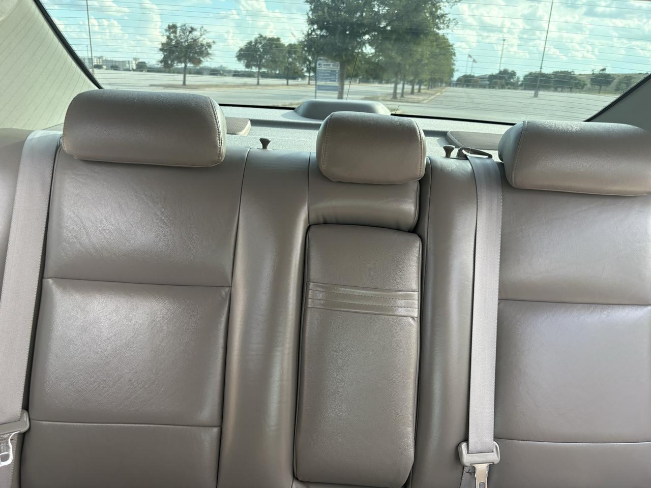 Toyota Camry 4dr Sdn LE V6 Auto (Natl) 2005