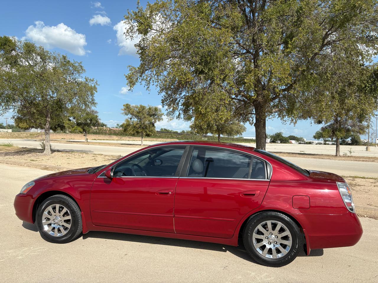 Nissan Altima  2004