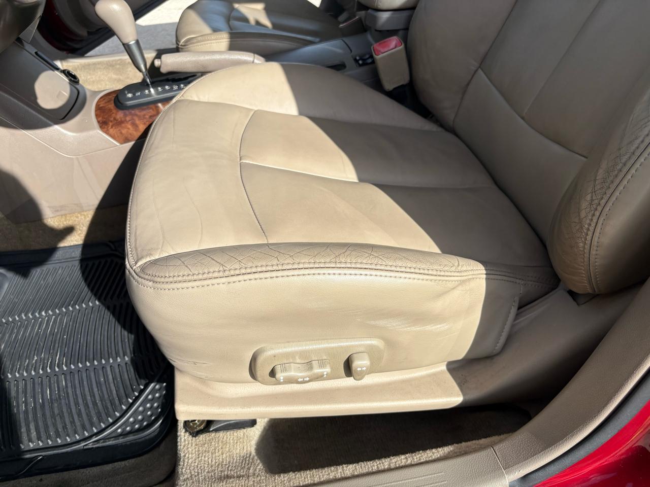Nissan Altima  2004