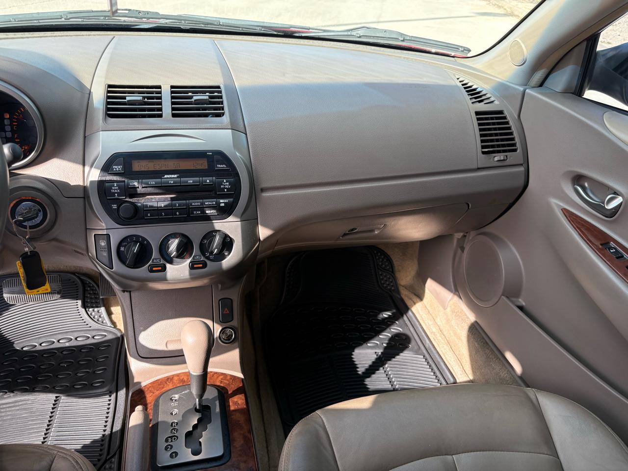 Nissan Altima  2004