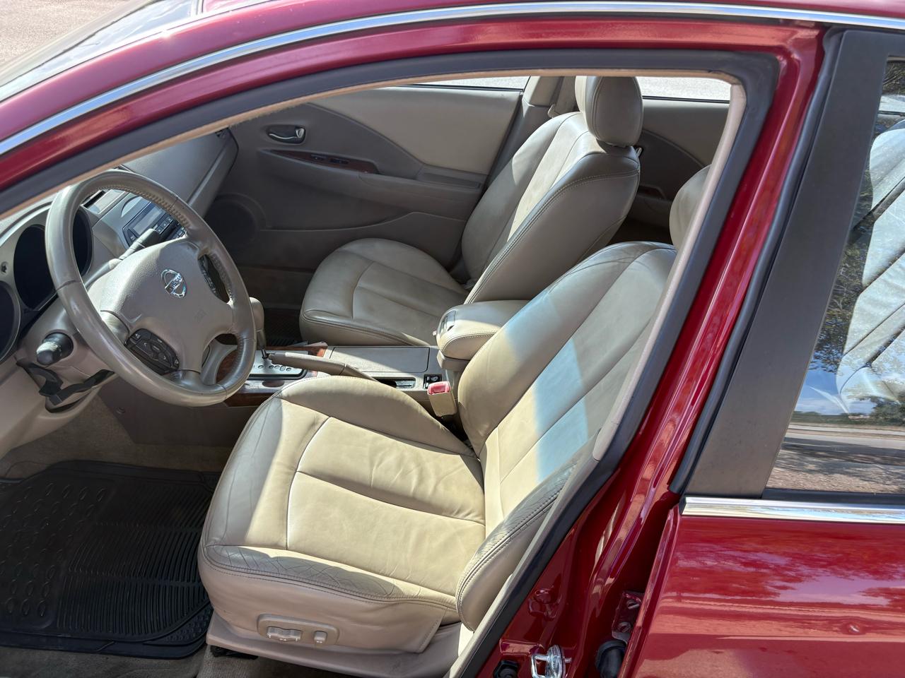 Nissan Altima  2004
