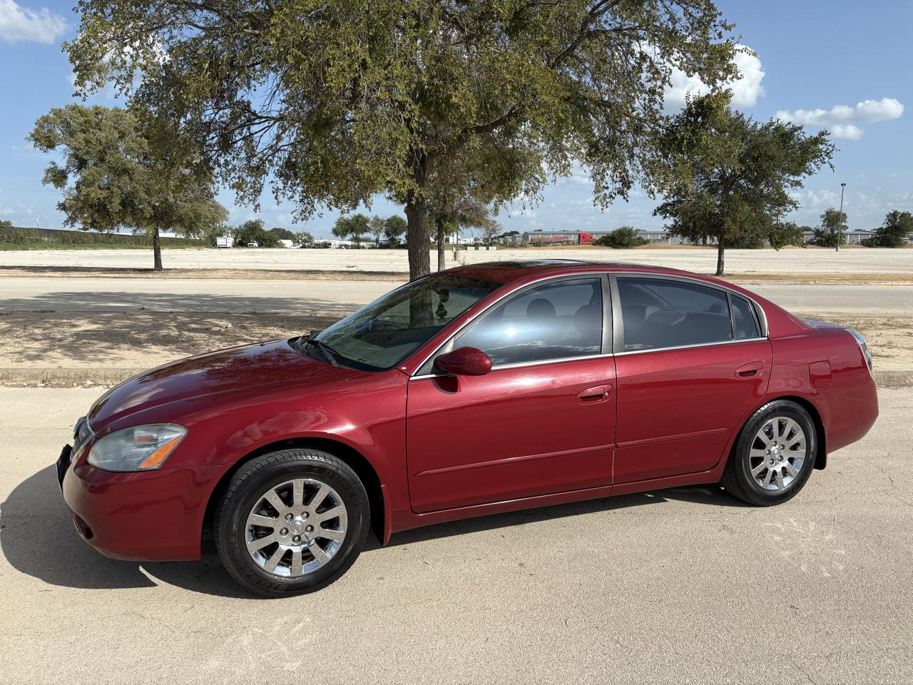Nissan Altima  2004