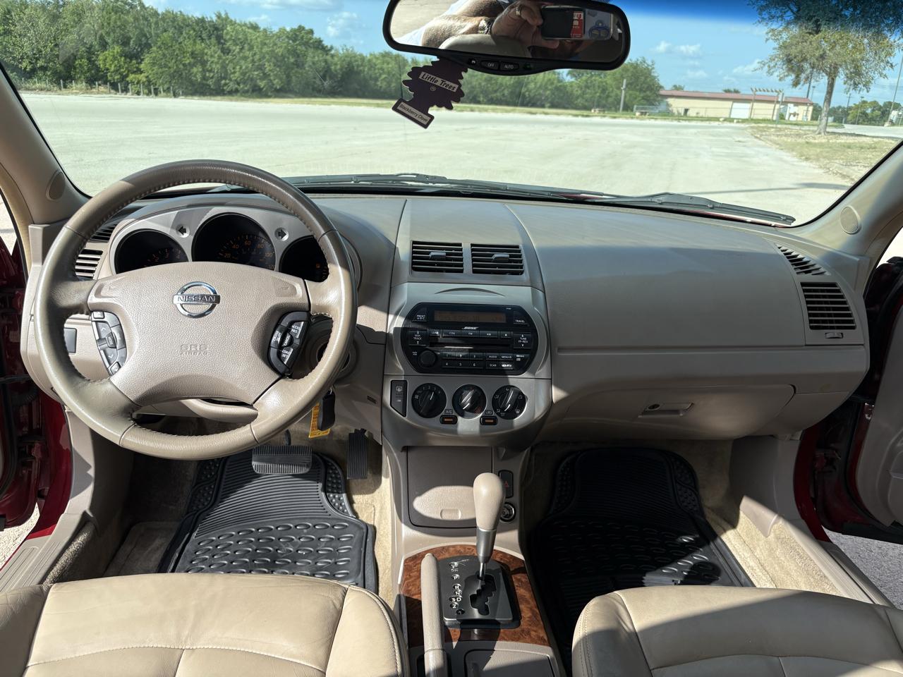 Nissan Altima  2004