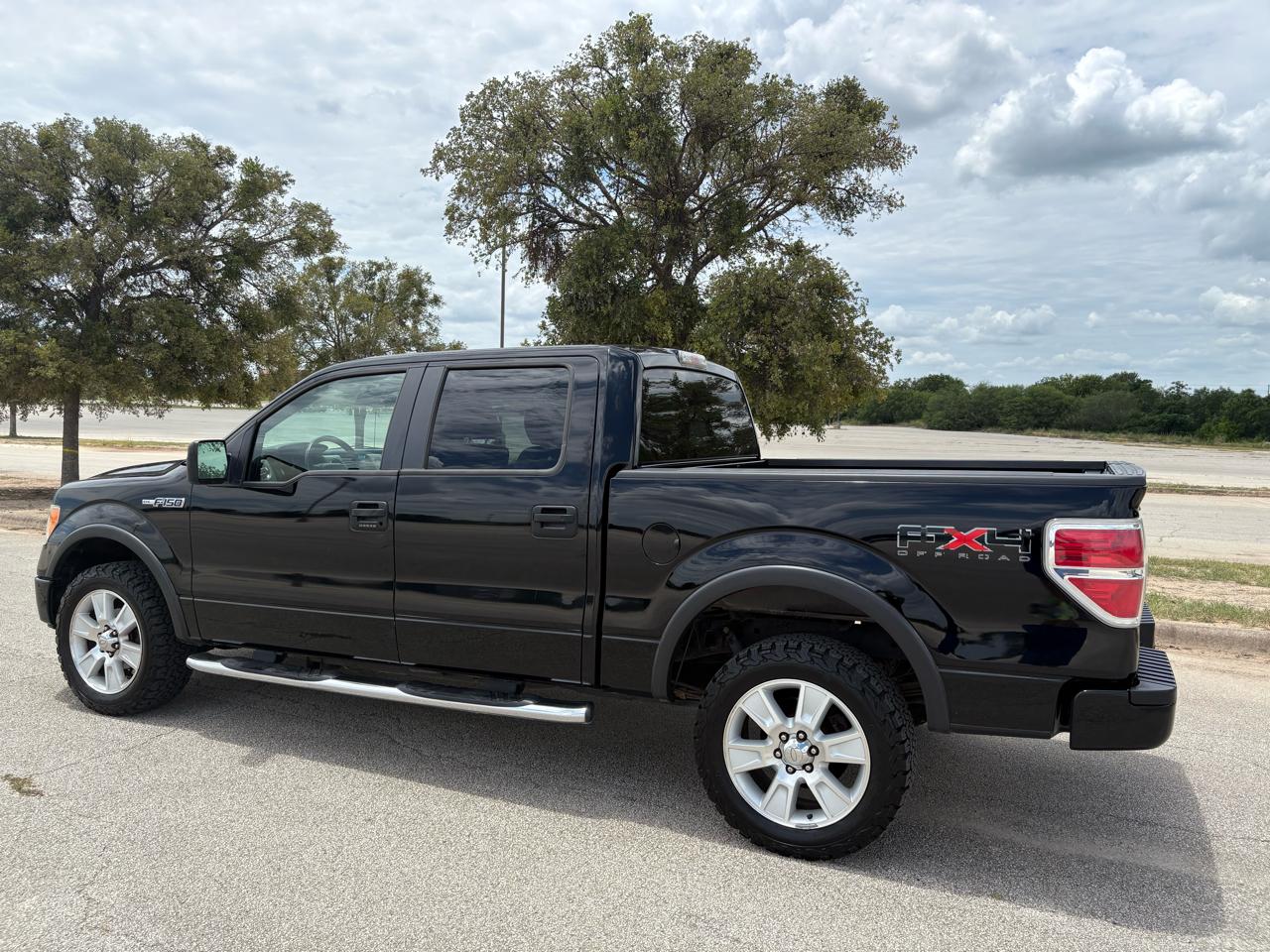 Ford F-150 4WD SuperCrew 145" FX4 2009