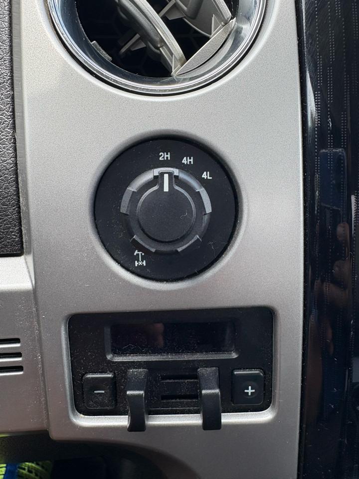 Ford F-150 4WD SuperCrew 145" FX4 2009