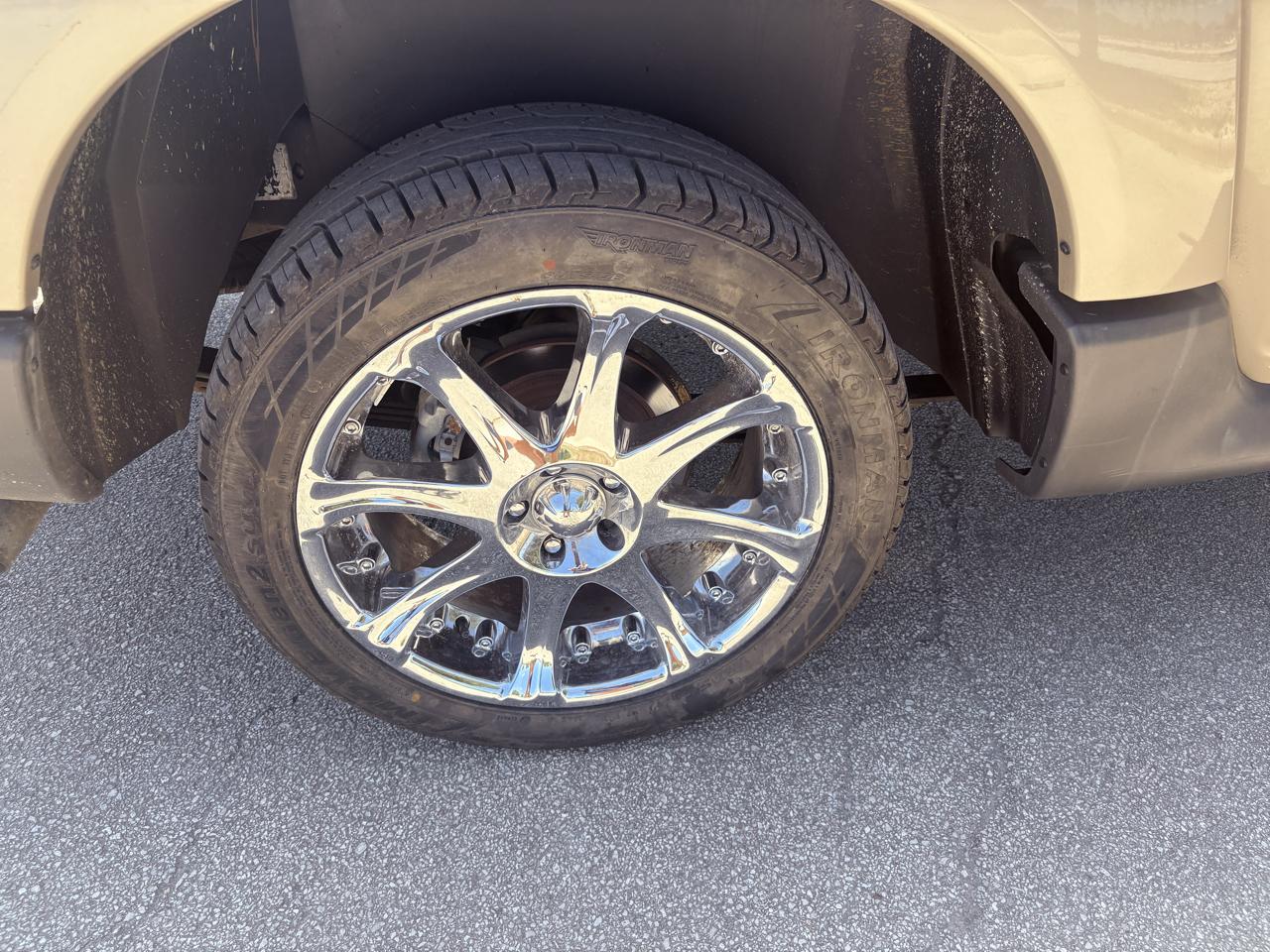 Ford Explorer Sport Trac  2004