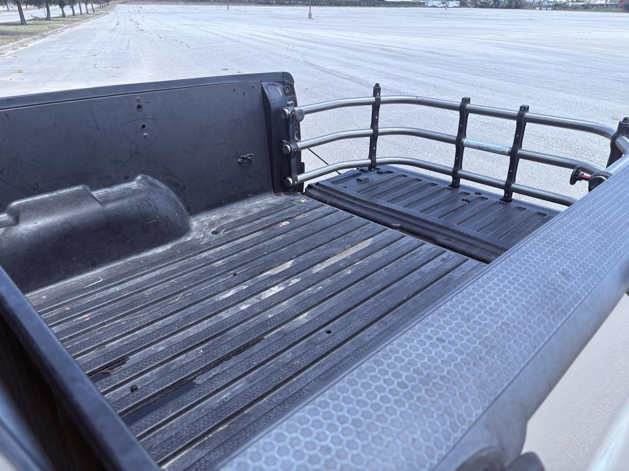 Ford Explorer Sport Trac  2004