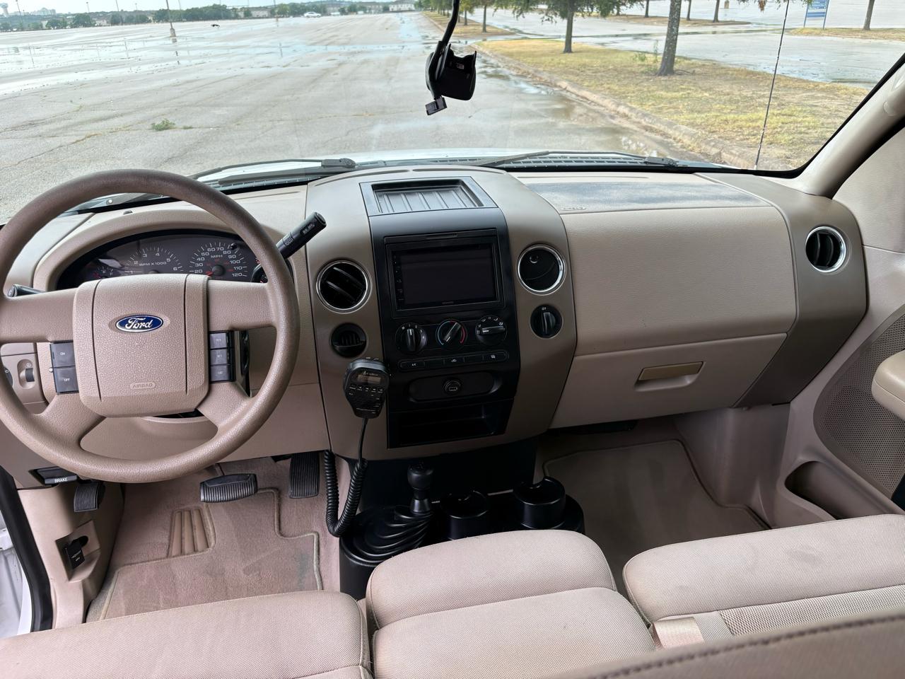 Ford F-150  2004