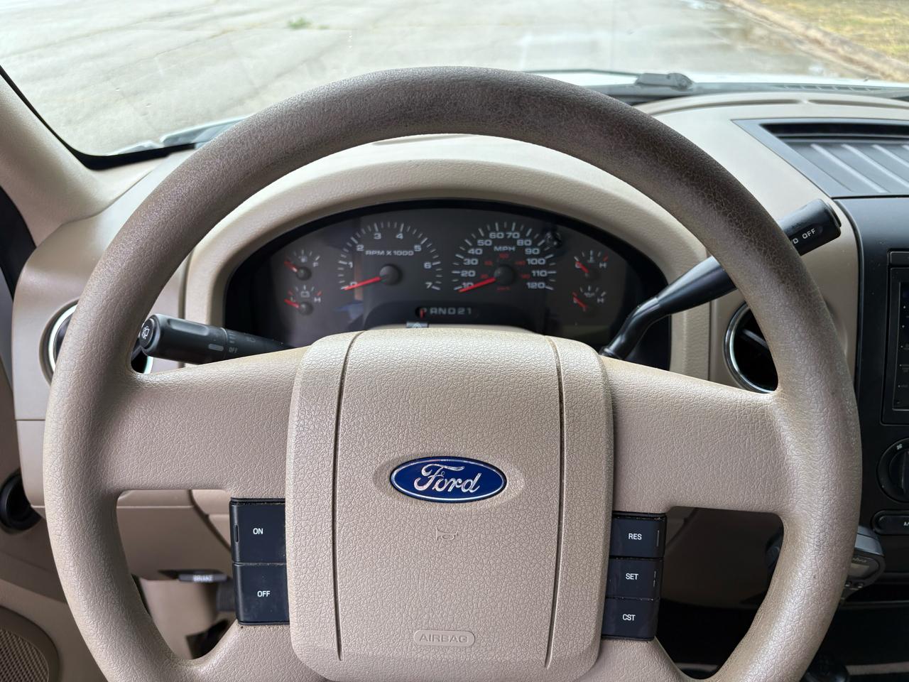 Ford F-150  2004