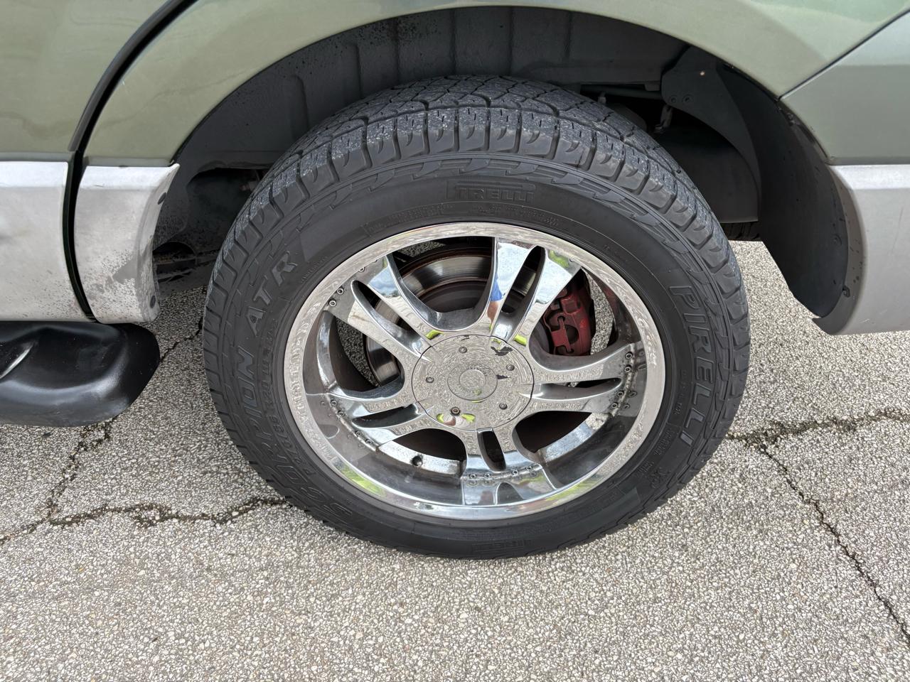 Ford Expedition  2003