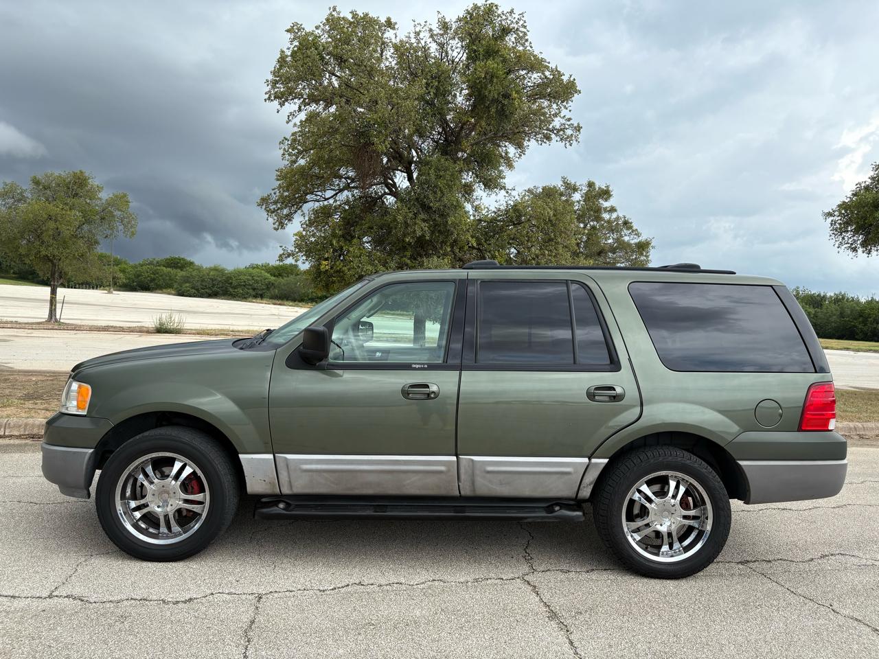 Ford Expedition  2003