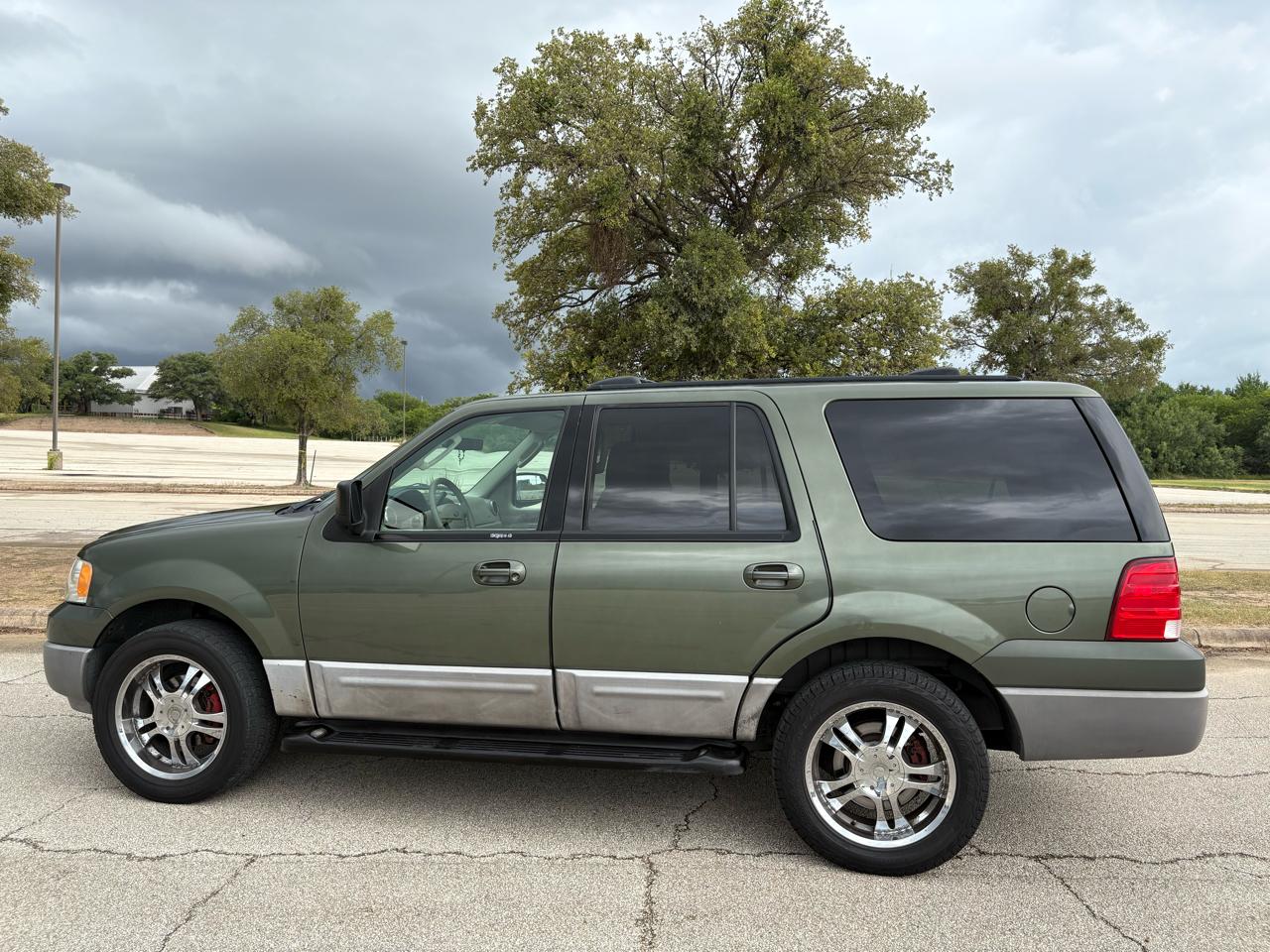 Ford Expedition  2003