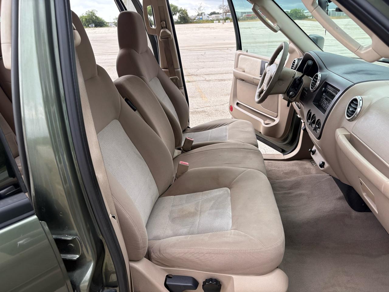 Ford Expedition  2003