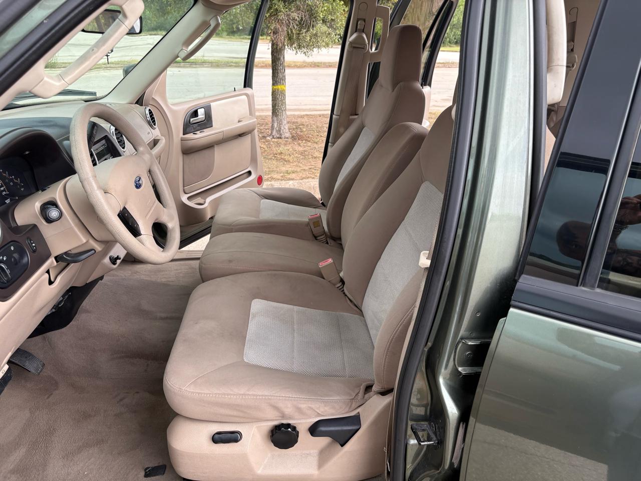 Ford Expedition  2003