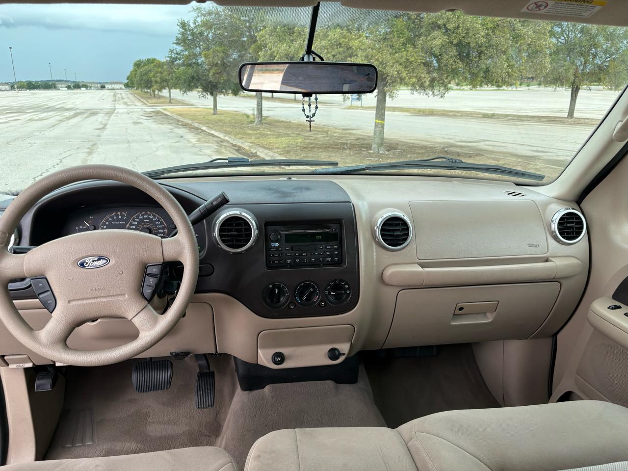 Ford Expedition  2003