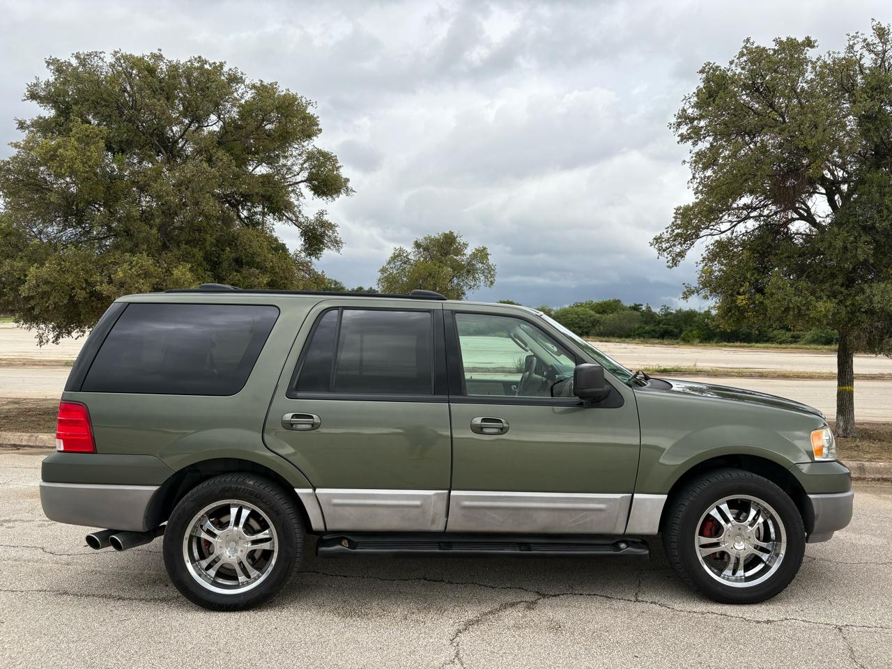Ford Expedition  2003