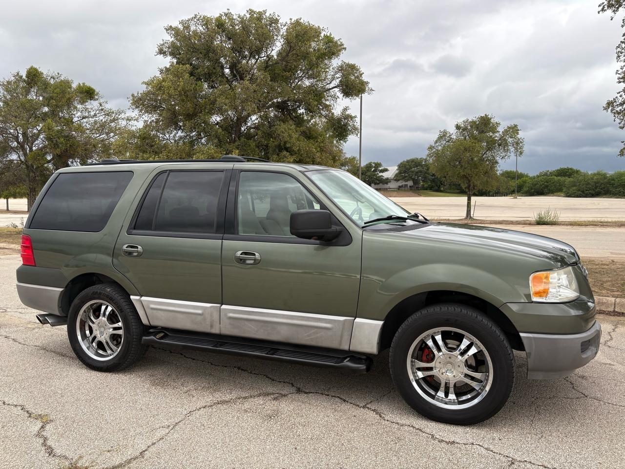 Ford Expedition  2003