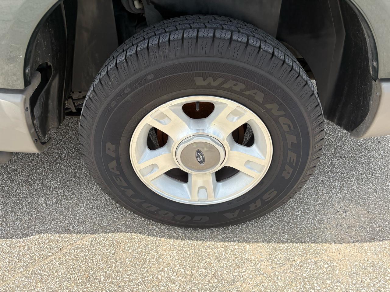 Ford Explorer Sport Trac  2002