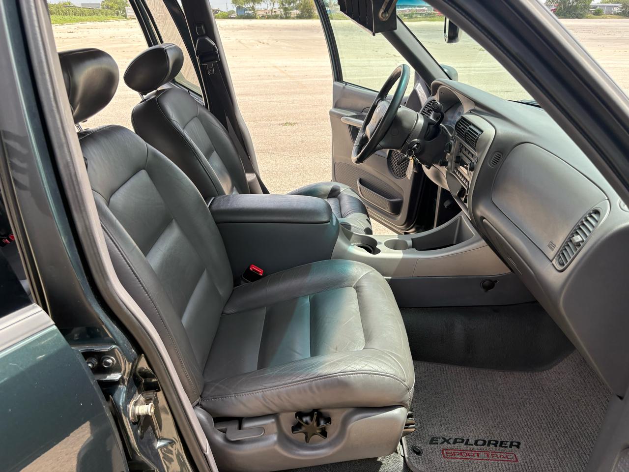 Ford Explorer Sport Trac  2002