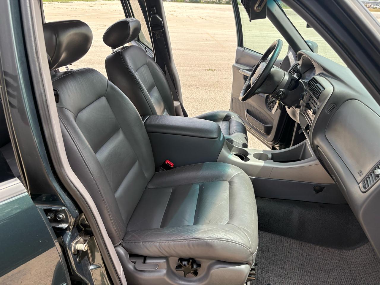 Ford Explorer Sport Trac  2002