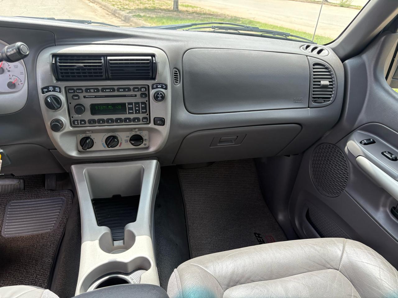 Ford Explorer Sport Trac  2002
